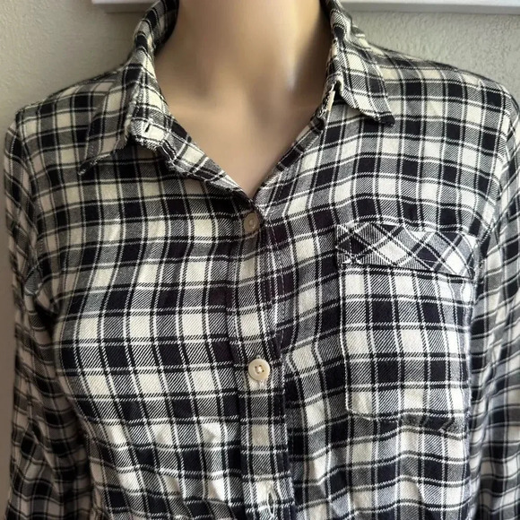 LUCKY BRAND PLAID  FLANNEL T SHIRT LONG SLEEVE XS - Picture 5 of 8